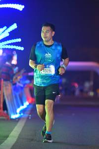 BIB: 000000, 2011, 43292
                            <button type="button" onclick="openModal(21546038)" class="btn btn-primary btn-sm float-right btn-popup" data-toggle="modal" data-target=".modal-high-quality">
                        <i class="fas fa-shopping-cart"></i> Add to Cart
                    </button>
                                            <button type="button" onclick="isThisMe(21546038, true)" class="btn btn-success btn-sm float-right btn-popup btn-isme hidden" data-toggle="tooltip" data-placement="bottom" title="นี่คือรูปของคุณใช่ไหม คลิกที่นี่เพื่อเอาเข้าอัลบั้ม">
                        <i class="fas fa-plus"></i> Add to album
                    </button>
                    <button type="button" onclick="isThisMe(21546038, false)" class="btn btn-warning btn-sm float-right btn-popup btn-isnotme hidden">
                        <i class="fas fa-ban"></i> Remove from album
                    </button>